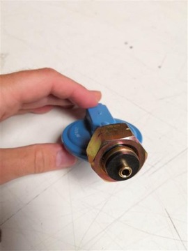 Регулятор давления газа до 37 мбар Blood Butan Buter Camper