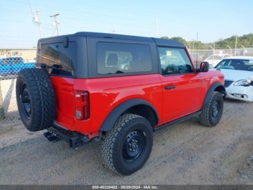 Ford 2022 Ford Bronco 2022r, Black Diamond, 4x4, 2.3L 2.3 Benzyna 275KM, zdjęcie 6