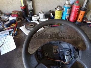 RENAULT SCENIC I - РУЛЕВОЕ КОЛЕСО