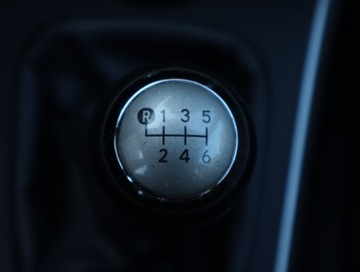 Toyota Corolla X Sedan Facelifting 1.6 Valvematic 132KM 2012 Toyota Corolla 1.6 Valvematic, Salon Polska, zdjęcie 15