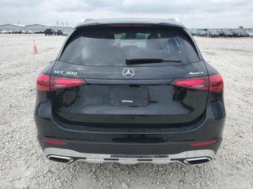 Mercedes GLC C254/X254 2023 Mercedes-Benz GLC 300 4Matic 2023 2.0l 2.0 Benzyna 255KM, zdjęcie 2