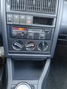 Audi 80 B4 Sedan 2.0 90KM 1994 Audi 80 Zadbany bez korozji ,bezwypadkowy, zdjęcie 17