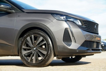 Peugeot 5008 II Crossover Facelifting 1.6 PureTech 180KM 2022 Peugeot 5008 GT kamera Skora adc NawI, zdjęcie 4