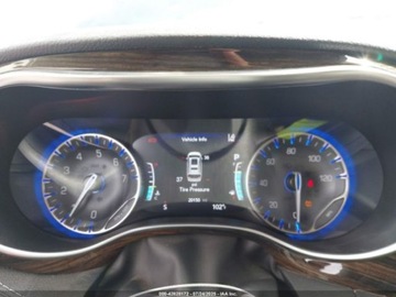 Chrysler Pacifica II 2023 Chrysler Pacifica Limited 2023 3.6l 3.6 Benzyna 287KM, zdjęcie 10