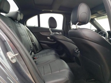 Mercedes Klasa C W205 2016 Mercedes-Benz Klasa C Mercedes-Benz C-Class 4dr Sdn C 300 2.0 Benzyna 241KM, zdjęcie 11
