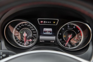 Mercedes CLA C117 Shooting Brake AMG 2.0 45 AMG 381KM 2016 Mercedes-Benz CLA AMG 45 4Matic Shooting Brake 7G-DCT 2.0 381ps Rej. PL, zdjęcie 11