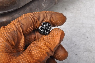 TRIUMPH SPRINT GT 1050 KOLEKTOR WYDECHOWY