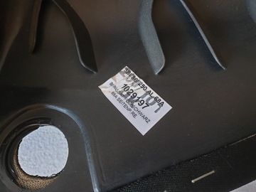 BOK POHOVKA PRAVÝ ZADNÍ VW PASSAT B5 KOMBI