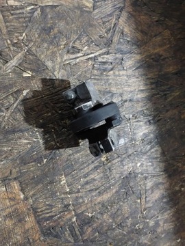Przegłub łącznik krzyżak wału kolumny kierowniczej BMW E46 821045 077010
