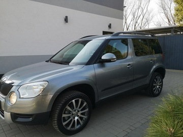 Skoda Yeti Minivan 2.0 TDI CR DPF 4x4 140KM 2011 Škoda Yeti Skoda Yeti 2.0 TDI 140KM Klimatronic, zdjęcie 9