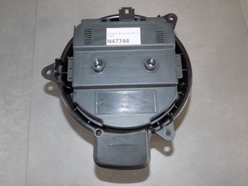 AUDI S8 A8 D4 ВОЗДУХОДУВКА 4H1820021B