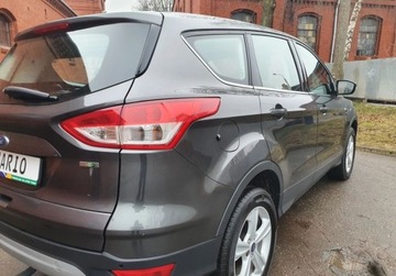 Ford Kuga II SUV 1.5 EcoBoost 150KM 2016 Ford Kuga Bezwypadkowa Serwis Nawigacja GetHelp 1.5 Benzyna 150KM, zdjęcie 3