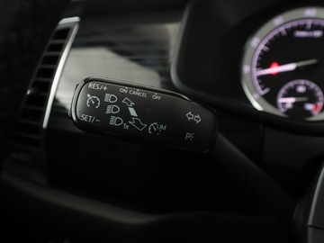 Skoda Kodiaq I SUV 2.0 TSI 180KM 2018 Škoda Kodiaq Skoda Kodiaq 4x4 DSG full LED skóra, zdjęcie 35