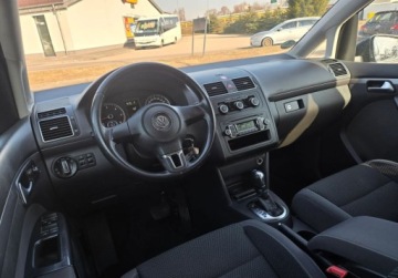 Volkswagen Touran II 1.6 TDI 105KM 2011 Volkswagen Touran Sprowadzony Ubezpieczony Zarejestrowany 1.6 Diesel, zdjęcie 18
