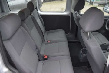 Volkswagen Caddy III Kombi Facelifting 1.6 TDI 75KM 2015 Volkswagen Caddy VW CADDY 1.6 TDI 5-MIEJSC Czujniki Parkowania HAK Gwaranc, zdjęcie 32