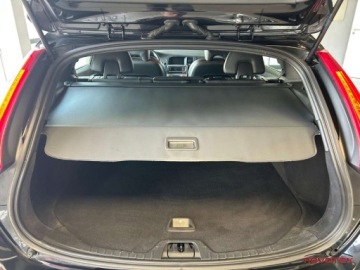 Volvo V60 I Kombi Facelifting 2.0 T3 DRIVE-E 152KM 2018 Volvo V60 T3 Momentum skoraTFTalu17bezwypadek f-ra-VAT23serwis w ASO Volvo, zdjęcie 17