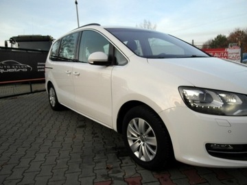 Volkswagen Sharan II Van 2.0 TDI-CR BMT 140KM 2012 Volkswagen Sharan Xenon Led Szklany Dach Klimatronik 2.0 Diesel 140KM, zdjęcie 9
