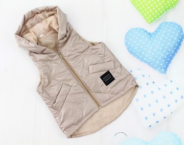БЕЖЕВЫЙ СТЕГАНЫЙ ЖИЛЕТ С КАПЮШОНОМ 134