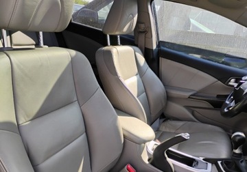 Honda Civic IX Hatchback 5d 2.2 i-DTEC 150KM 2012 Honda Civic 2012r 2.2.CDI. Uszkodzony przod. 2.2 Diesel 150KM, zdjęcie 7