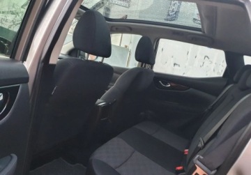 Nissan Qashqai II Crossover 1.2 DIG-T 115KM 2015 Nissan Qashqai Panorama Kamera 360 Hands Free GetHelp 1.2 Benzyna, zdjęcie 12