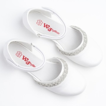 Buty komunijne dla dziewczynki sprzączka półbuty wkł. SKÓRA Wojtyłko