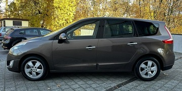 Renault Grand Scenic II Grand Scenic 1.4 TCe 16v 130KM 2010 Renault Grand Scenic Benzyna 7 foteli Navi, zdjęcie 8