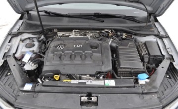 Volkswagen Passat B8 2020 Volkswagen Passat R-LINE 4-MOTION 2.0Tdi 240km DSG Kamera LED Nawigacja 2.0, zdjęcie 34