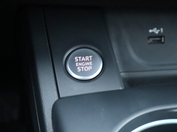 Audi A4 B9 Limousine Facelifting 2.0 35 TDI 163KM 2020 Audi A4 35 TDI, Salon Polska, 1. Właściciel, zdjęcie 11