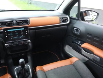 Citroen C3 III Hatchback 1.2 PureTech 110KM 2017 Citroen C3 1.2 PureTech, Salon Polska, zdjęcie 7