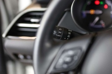 Toyota C-HR I Crossover Facelifting 2.0 Hybrid Dynamic Force 184KM 2023 Toyota C-HR 2.0 Hybrid Style 2.0 Hybryda 184KM, zdjęcie 31