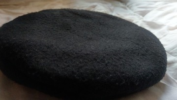 Черный флисовый берет Polartec