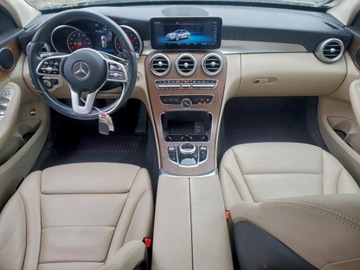 Mercedes Klasa C W205 2020 Mercedes-Benz Klasa C 300 4Matic 2020 2.0 Benzyna 255KM, zdjęcie 8