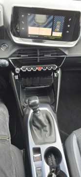 Peugeot 2008 II SUV 1.2 PureTech 130KM 2020 Peugeot 2008 77.000km, zdjęcie 7