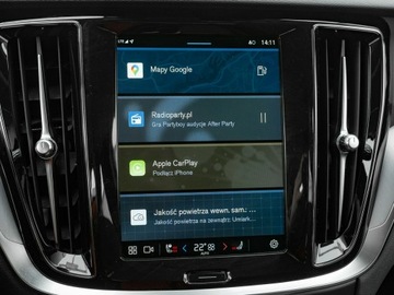 Volvo V60 II  Kombi Facelifting 2.0 B3 163KM 2023 Volvo V60 WD4889R#B3 B Core K.cofania Podgrz.f, zdjęcie 18