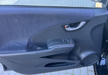 Honda Jazz III 1.2 i-VTEC 90KM 2011 Honda Jazz 1.2Benz.90KM Klima AluNowe Opony Kurtyny ESP Faktura Gwarancja, zdjęcie 12