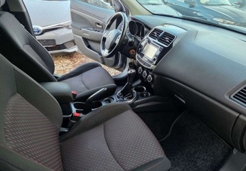 Mitsubishi ASX I SUV Facelifting 2015 1.6 117KM 2016 Mitsubishi ASX Mitsubishi ASX 1.6 Benzyna 116KM, zdjęcie 9