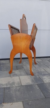 Стильная газетница с рафией, красивая для газет из рафии.