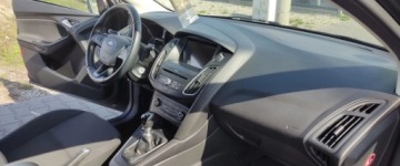 Ford Focus III Kombi Facelifting 1.0 EcoBoost 125KM 2016 Ford Focus navi , ladny , zadbany,nowy rozrzad w aso ford,bezwypadek 125KM, zdjęcie 10