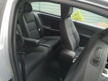 Volvo C30 Hatchback 3d 2.0 D 136KM 2008 Volvo C30 2.0D 136KM Klimatronic Elektryka, zdjęcie 17