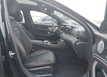 Mercedes Klasa E W213 Limuzyna AMG 3.0 53 AMG 435KM 2019 Mercedes-Benz Klasa E MERCEDES-BENZ AMG E 53 4MATIC 3.0 Benzyna 435KM, zdjęcie 8