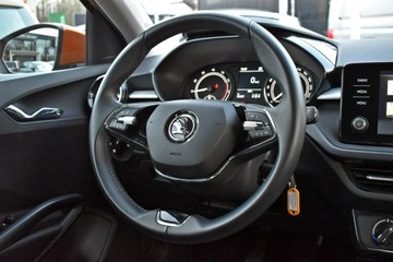 Skoda Fabia IV 1.0 TSI 95KM 2022 Škoda Fabia Skoda Fabia Bezwypadkowy / Salon, zdjęcie 17