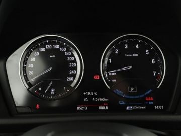BMW Seria 2 F22-F23-F45-F46 Active Tourer Facelifting 225xe 224KM 2019 BMW 225 PHEV full LEd automat navi klima auto, zdjęcie 21