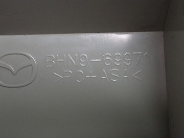 LAMPA INTERIÉR KABINY ORIGINÁLNÍ BHN9-69971 MAZDA2 2 DL DJ 21R