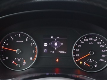 Kia Sportage IV SUV Facelifting 1.6 T-GDI 177KM 2019 Kia Sportage 1.6 T-GDI, Salon Polska, zdjęcie 10