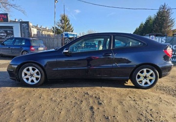 Mercedes Klasa C W203 Coupe W203 1.8 (C 200 Kompressor) 163KM 2002 Mercedes-Benz Klasa C Mercedes-Benz Klasa C 1.8 Benzyna 163KM, zdjęcie 11