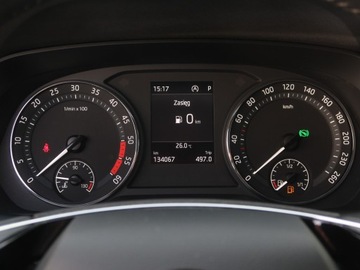 Skoda Octavia IV Kombi 2.0 TDI 150KM 2022 Skoda Octavia 2.0 TDI, Salon Polska, zdjęcie 10