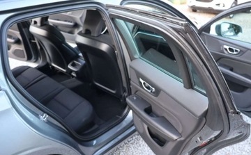 Volvo V60 II  Kombi 2.0 D3 150KM 2019 Volvo V60 NAVIGACJA, Grzane Fotele, Multifunkcja, Tempomat, Czujniki, Auto, zdjęcie 14