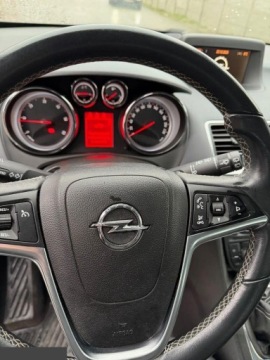 Opel Meriva II Mikrovan 1.7 CDTI ECOTEC 110KM 2013 Opel Meriva 1.7 CDTI Cosmo 110KM 2013r Niski przebieg, zdjęcie 5