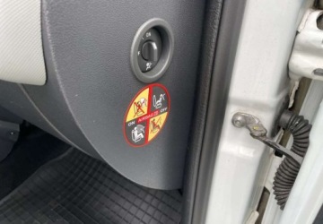 Dacia Duster I SUV Facelifting 1.6 16V 105KM 2014 Dacia Duster Dacia Duster 1.6 16V 105 4x2 Ice 1.6 Benzyna 105KM, zdjęcie 20