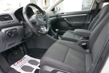 Volkswagen Golf VI Variant 1.6 TDI-CR DPF BlueMotion 105KM 2011 Volkswagen Golf Variant 1.6 TDi 105KM, zdjęcie 10